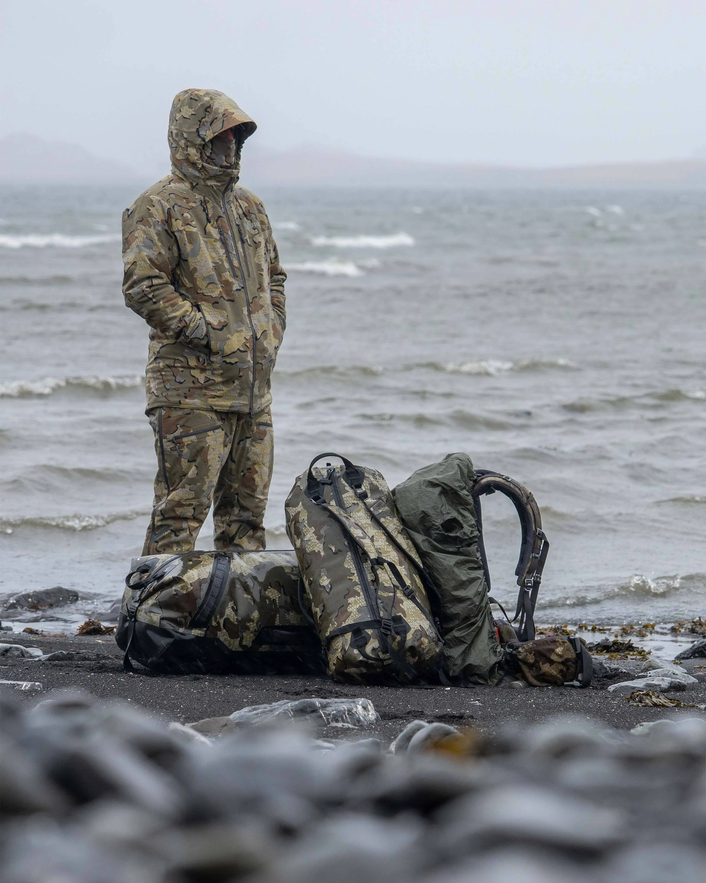 Kodiak 6600 Submersible Duffel | Coyote Brown - Image 18
