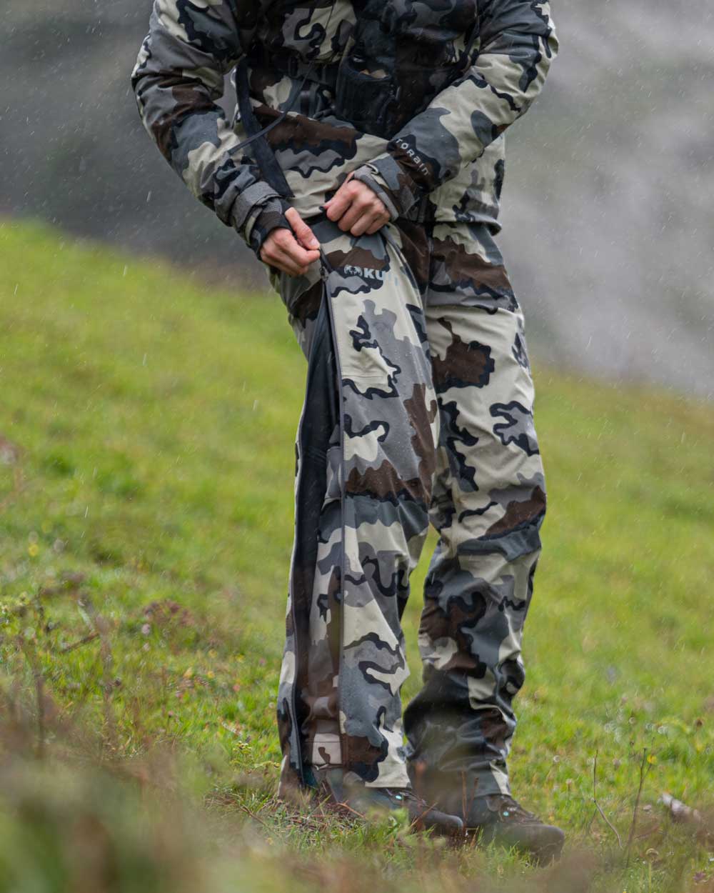 Women's Chugach TR Rain Pant | Vias - Image 6
